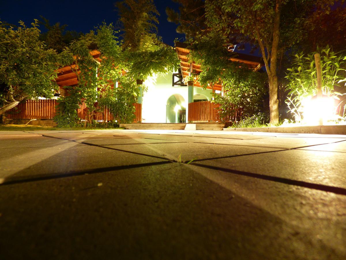 Vila Palma Palić Buitenkant foto